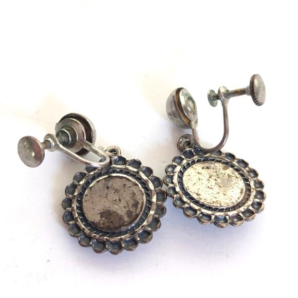 Vintage Silver Tone Southwestern Turquoise Cabochon Dangle Screwback Earrings - Picture 2 of 3